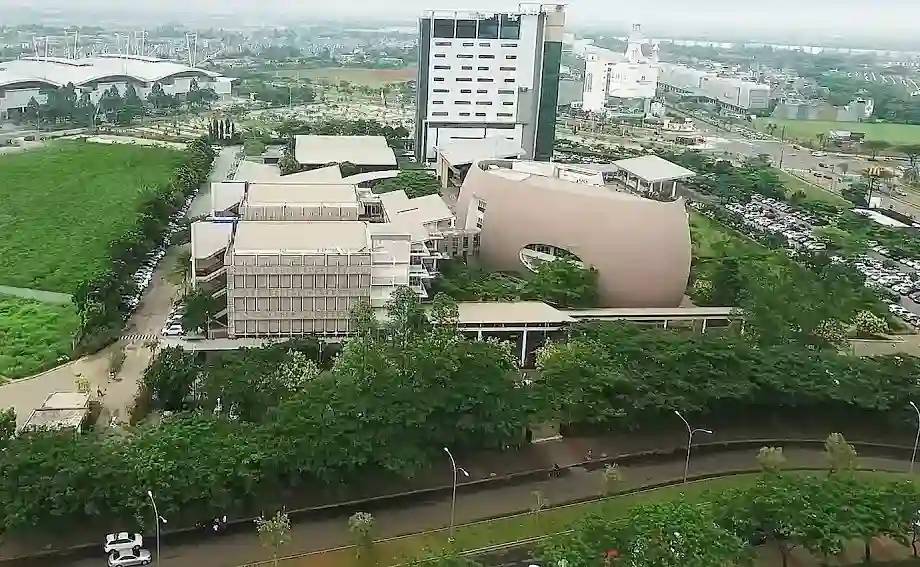 4. Universitas Prasetiya Mulya