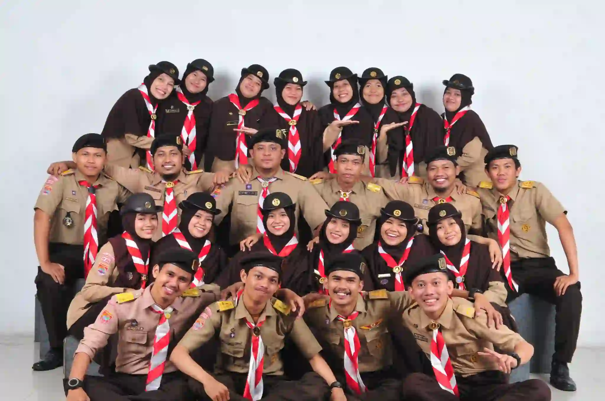 5. Contoh Tema untuk Perkemahan Kemah Bersama