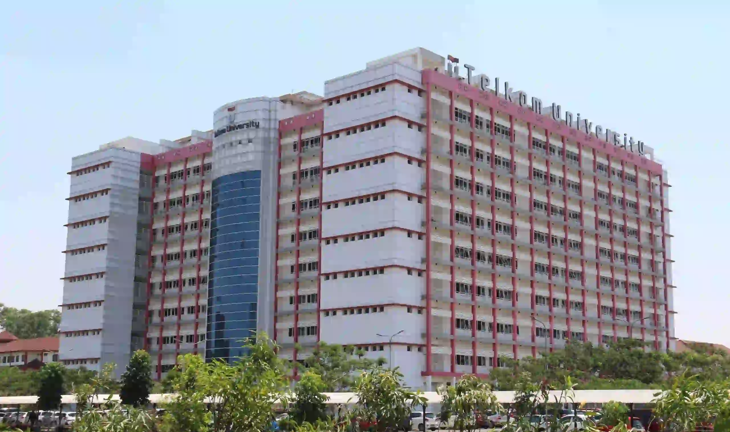 Daftar Universitas Swasta Termahal di Indonesia