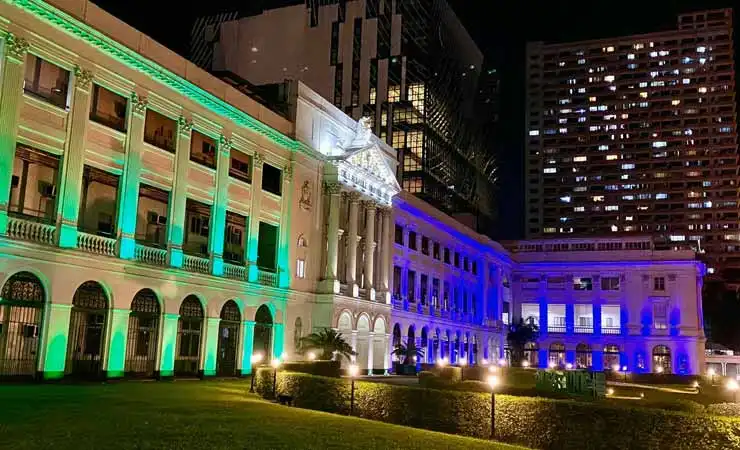 De La Salle University