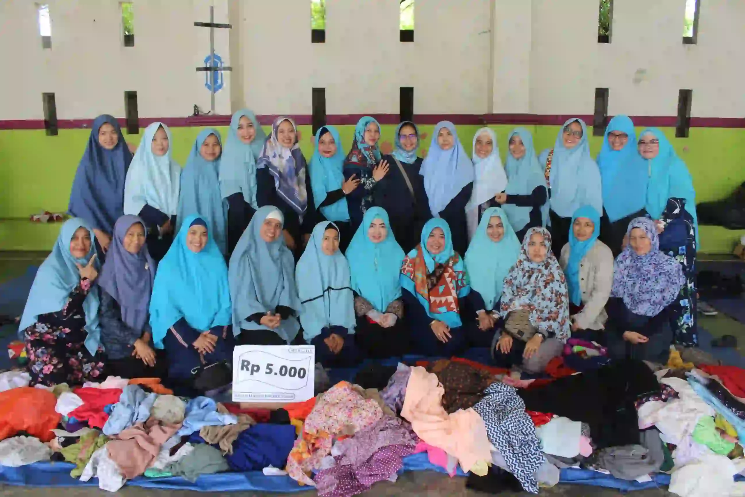 2. Bazar Pakaian