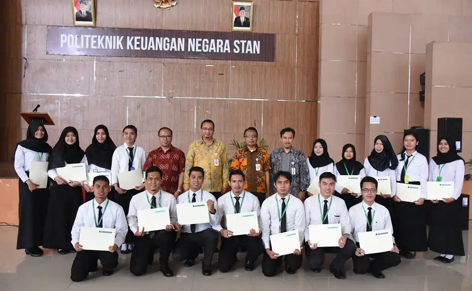 Tata Cara Pendaftaran STAN Bagi Perempuan