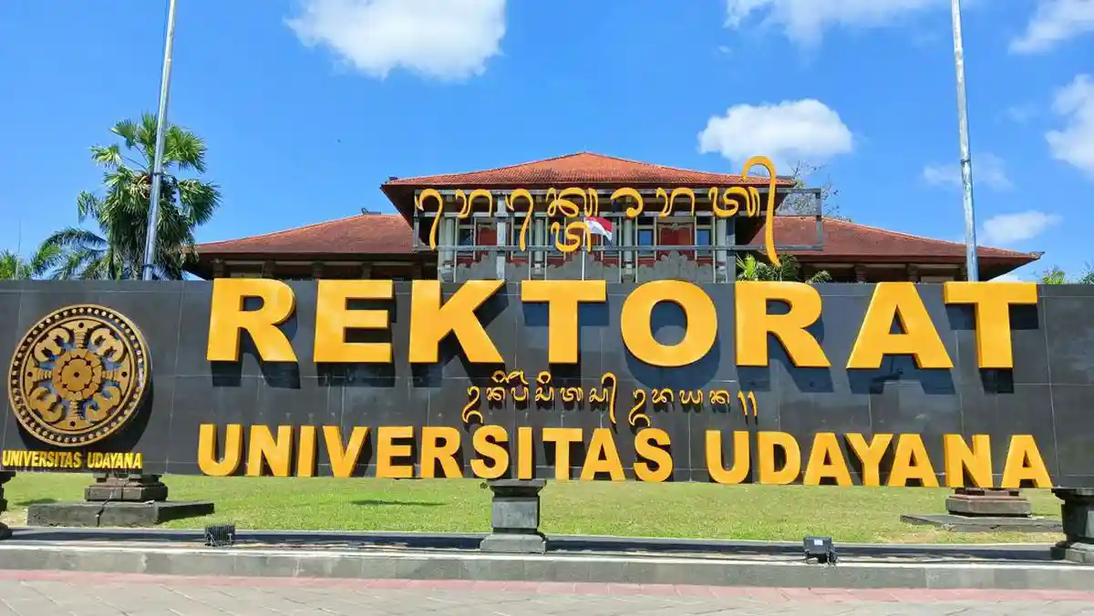 8. Kedokteran Universitas Udayana