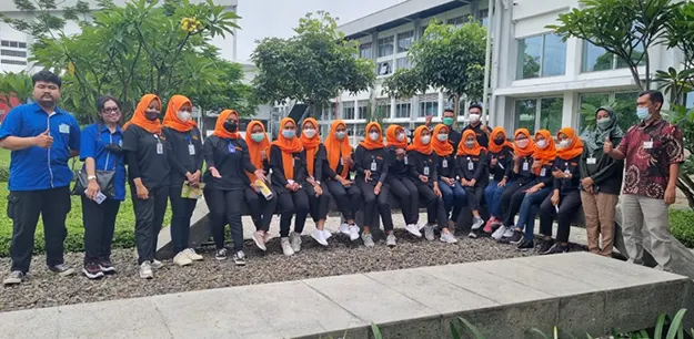 Pengalaman Kerja di PT Ungaran Sari Garment