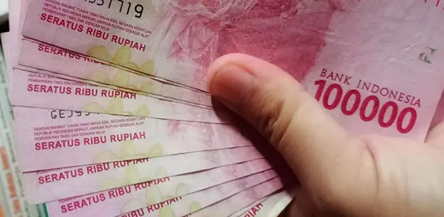 Tunjangan PT Ungaran Sari Garment