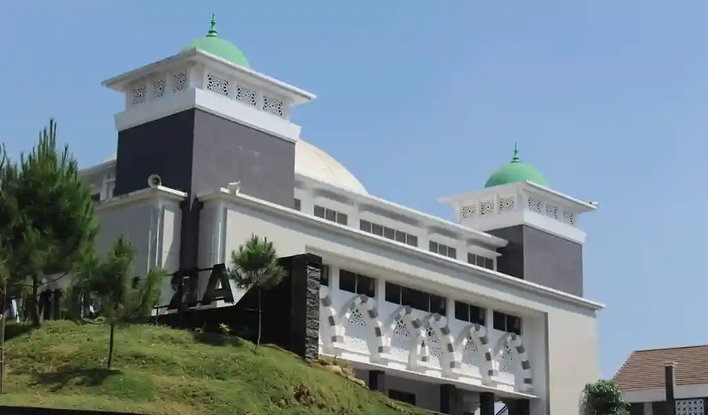 Biaya SPP Bulanan dan Fasilitas yang Didapat