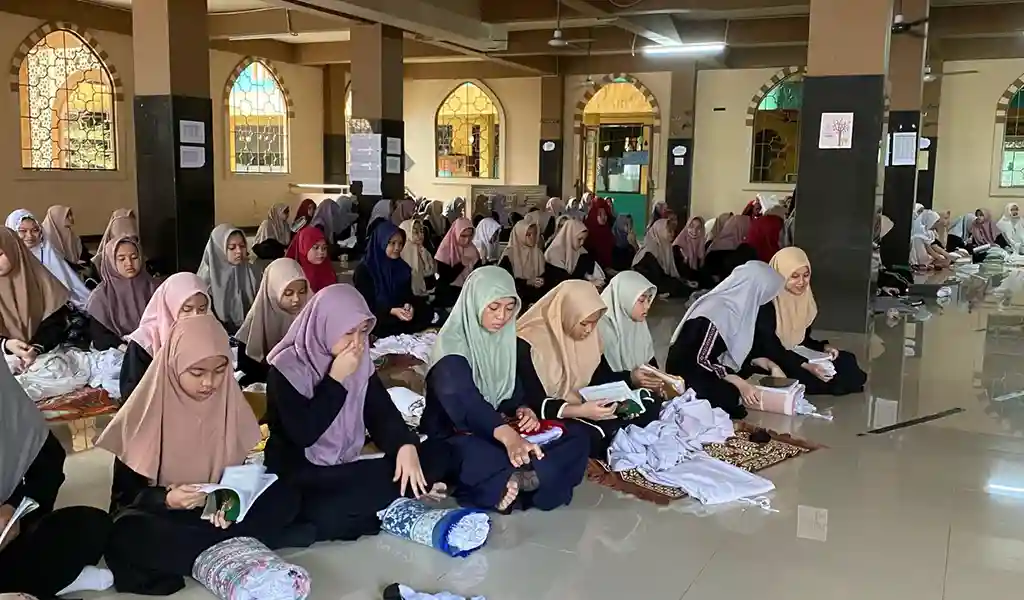 Program Pendidikan dan Kurikulum Pesantren